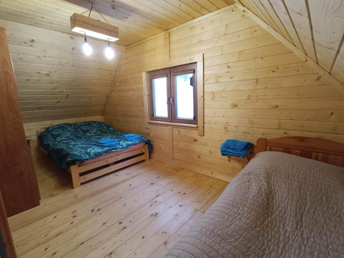 Domek W Swiatkowej Krempna Zewnętrze zdjęcie